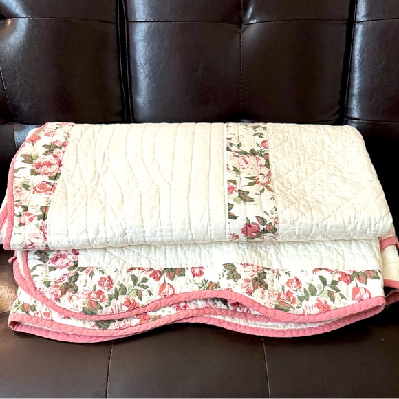 . Other - White Quilt with Pink Floral Decorative Details - Full Size